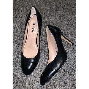 Atwell Black Leather Rounded Toe Heel Pumps Size 9 Made In Brazil